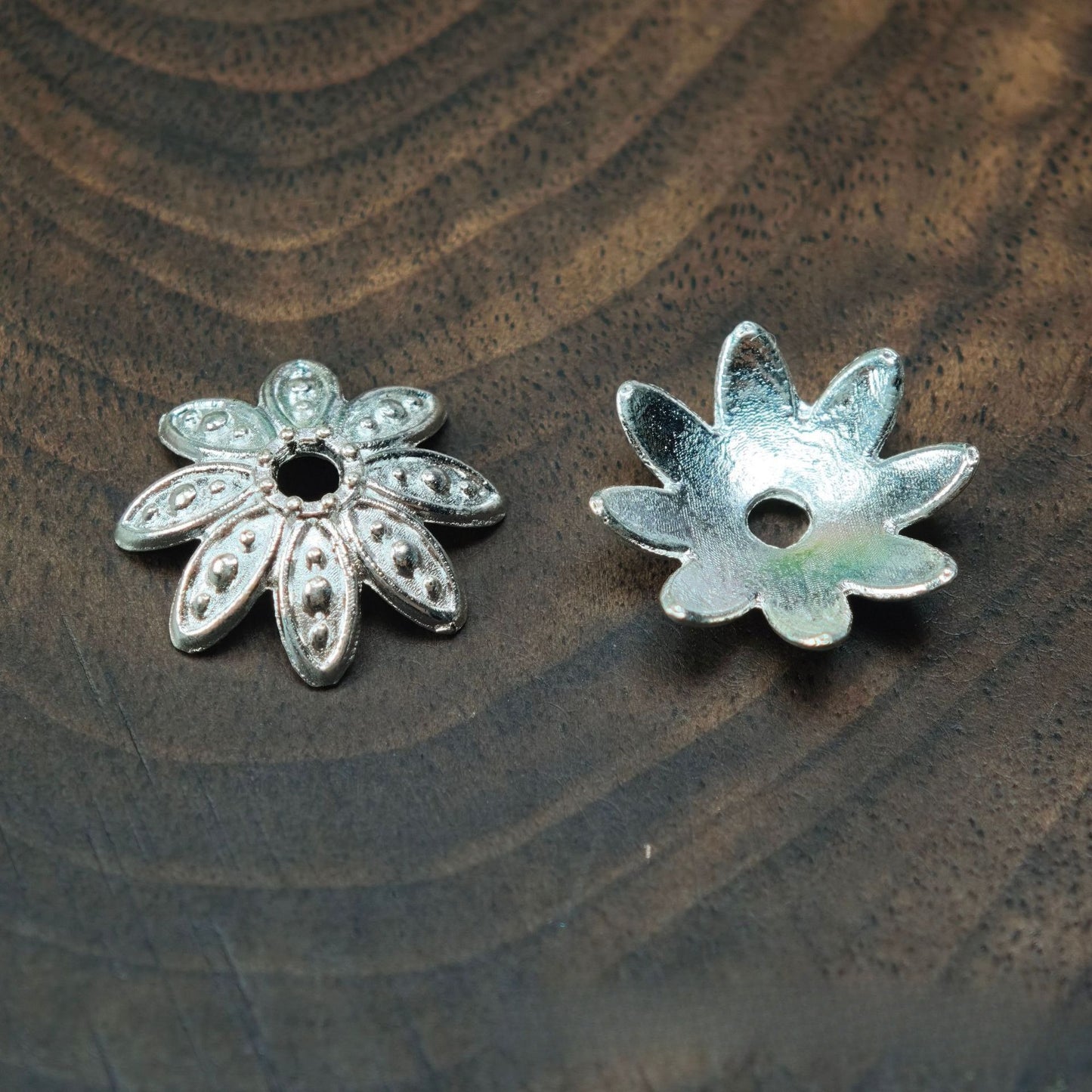 14mm electroplated metallic eight-petal pointed flower receptacle spacer beads gold and silver jewelry accessories flower leaf stem hat diy bead material